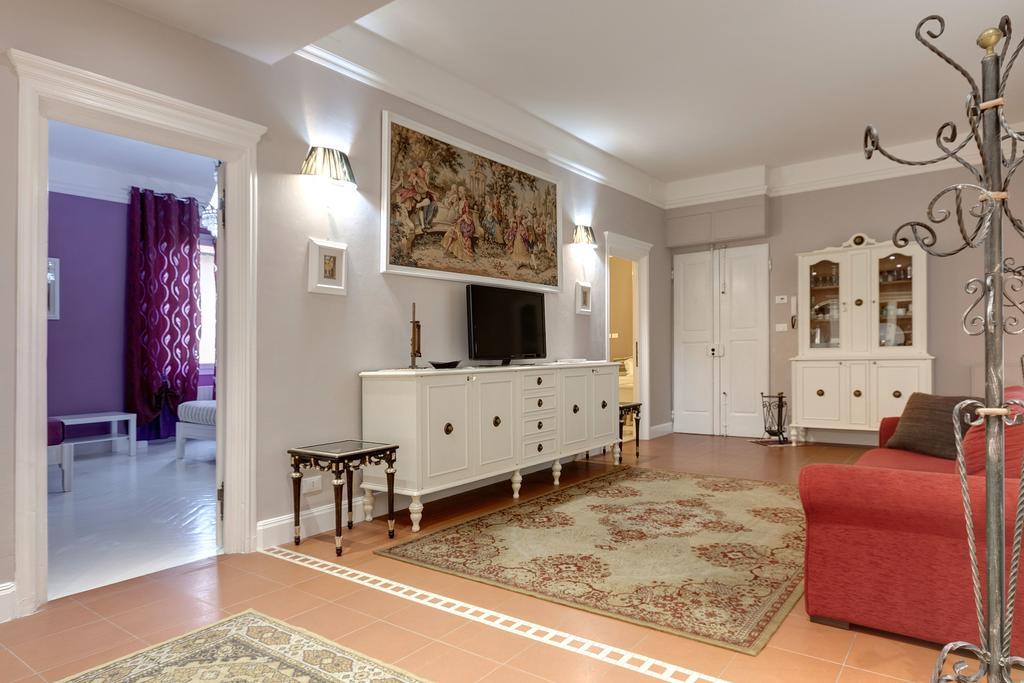 Florence Apartments Home Feeling Exteriér fotografie
