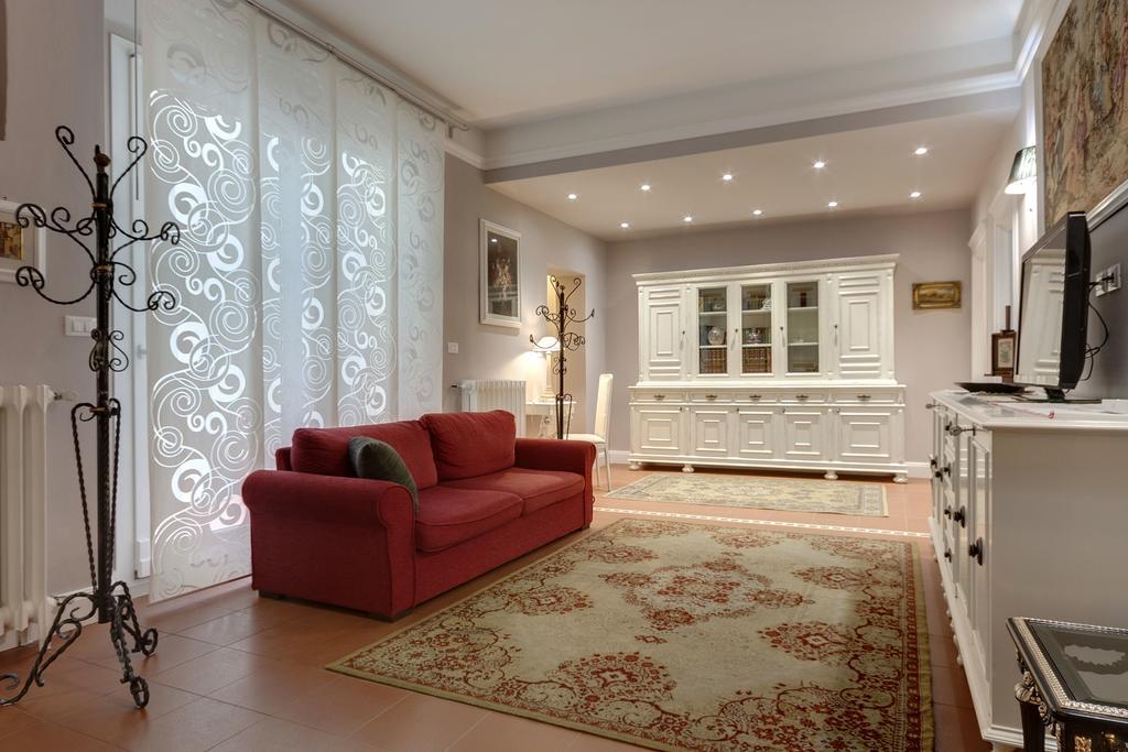 Florence Apartments Home Feeling Exteriér fotografie